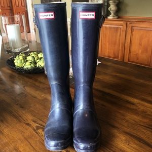 Gently used hunter boots